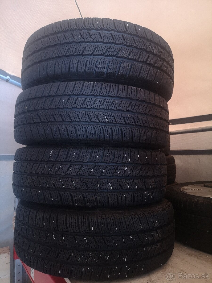 Zimné pneumatiky 215/65 R16 C