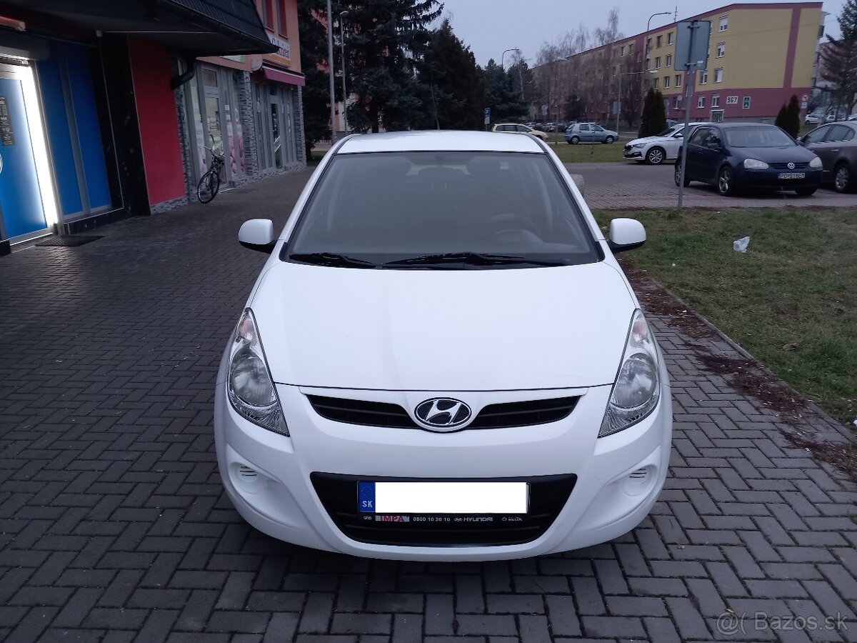 hyundai i20, 1.4crdi,r.v.2011, 134.000km, ser.knižka,