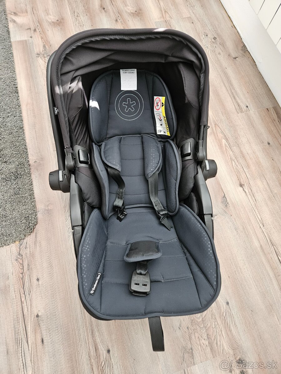 KIDDY Autosedačka Evoluna i-size 2 + Isofix základna 40-83 c