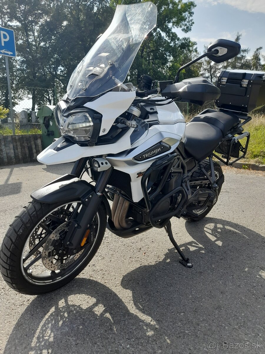 Triumph tiger 1200 xrt