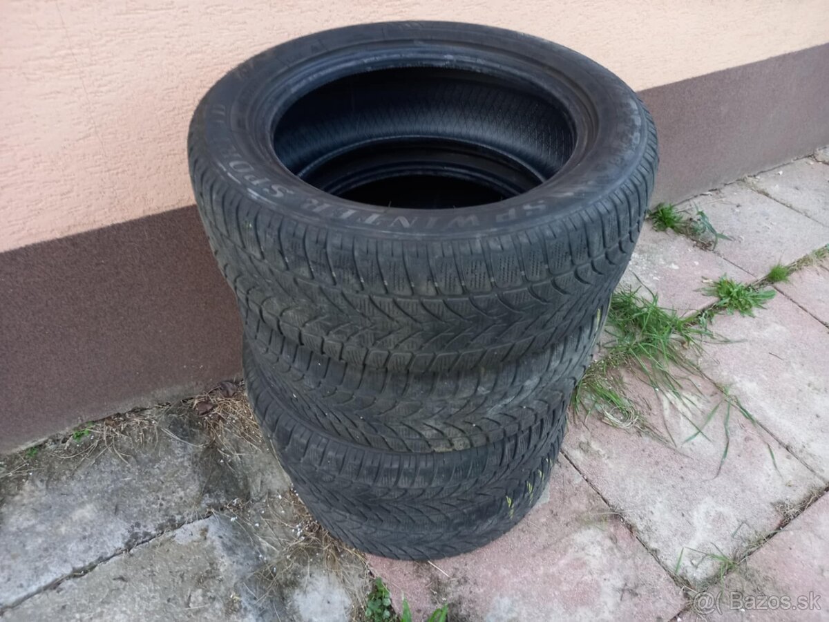 Predam zimne pneumatiky Dunlop 205/55r16