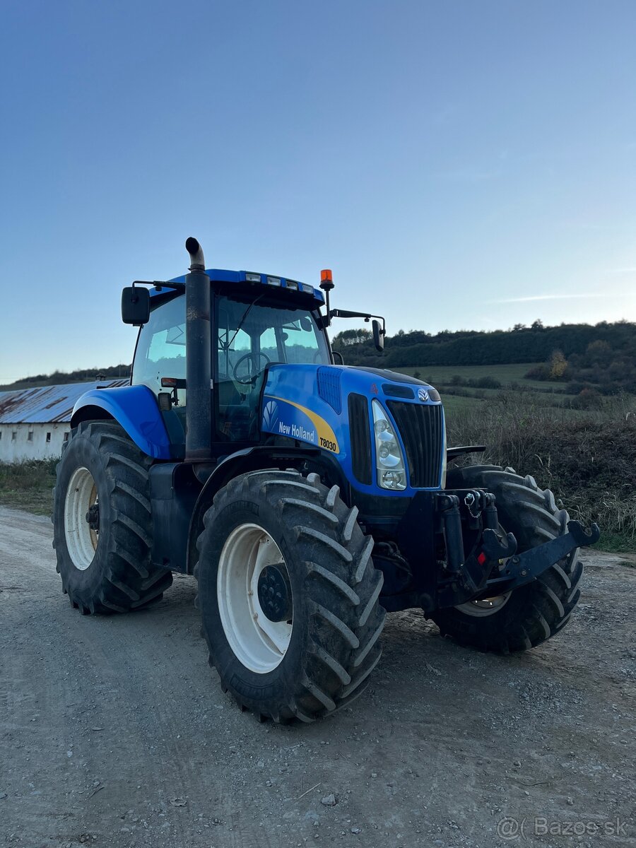 New Holland T8030