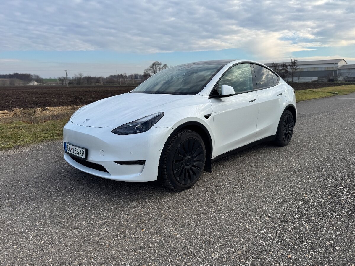 Tesla model Y long range dual motor