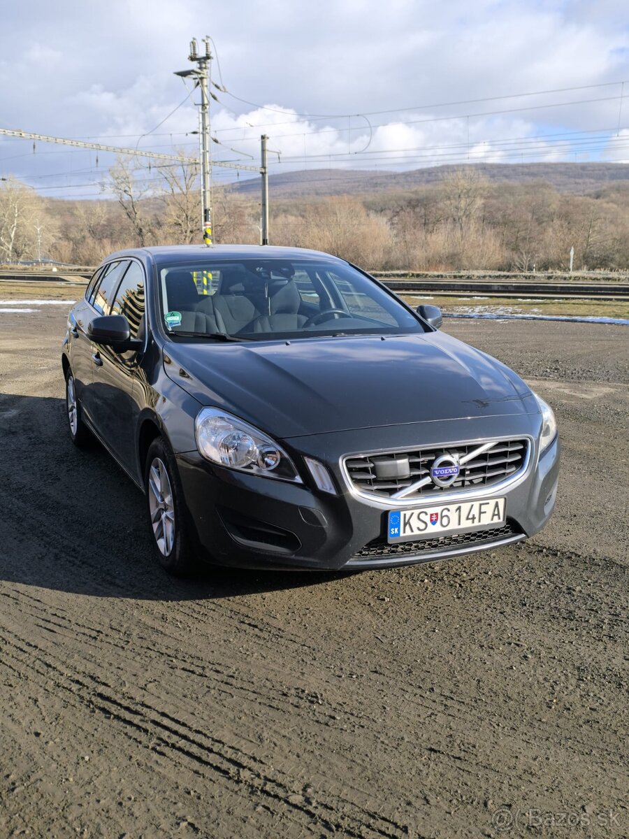 Volvo v60 D5