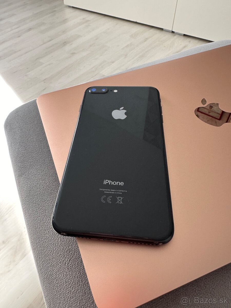 iPhone 8 Plus