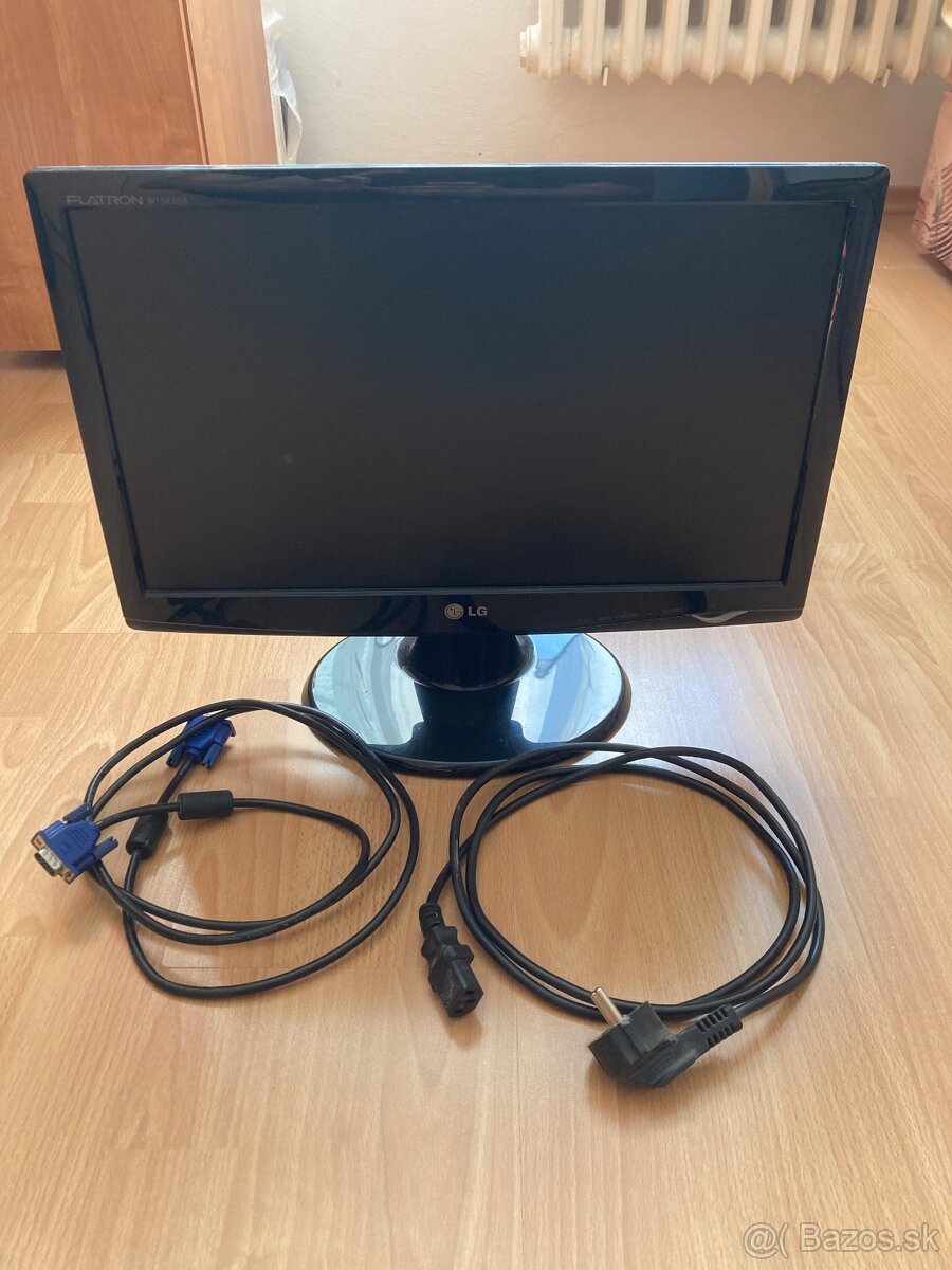 LCD monitor LG flatron W1943SS