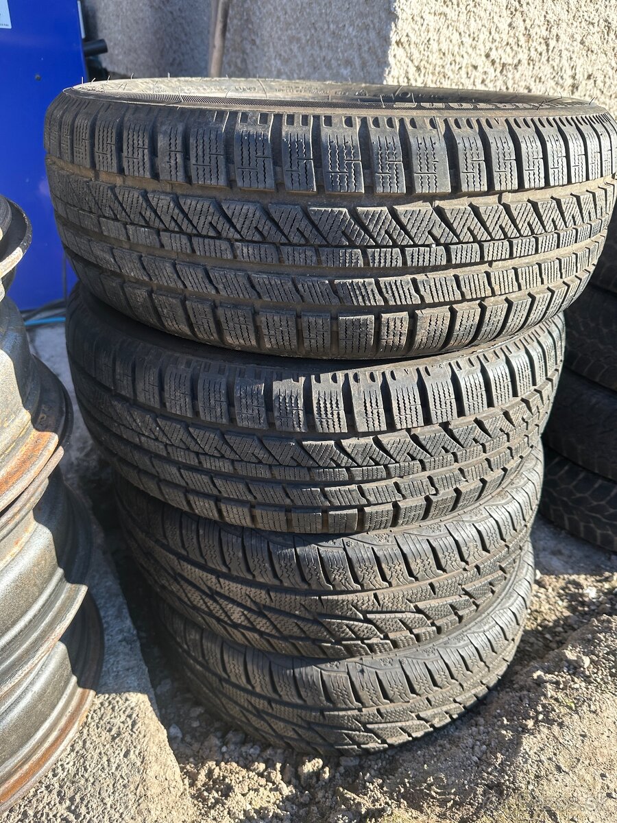 195/60 r15