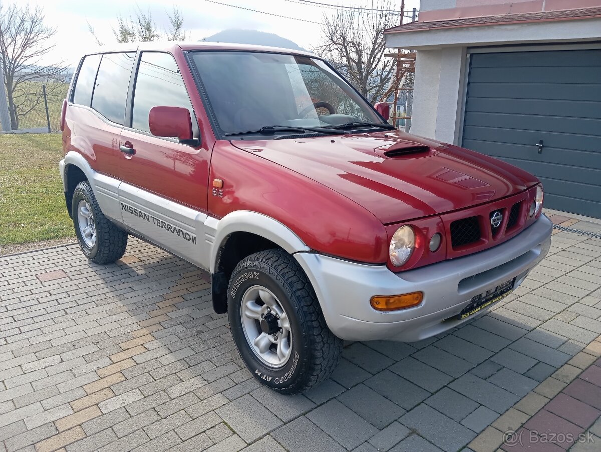 Nissan Terrano ll 2.7 TDI 4x4 (RESERVE)