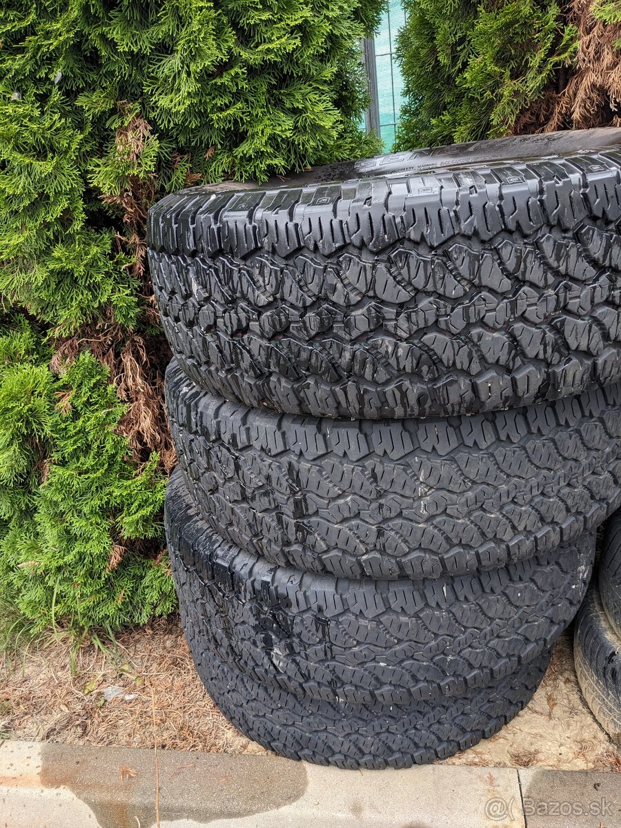 Pneu Off Road  General 285/70 R17