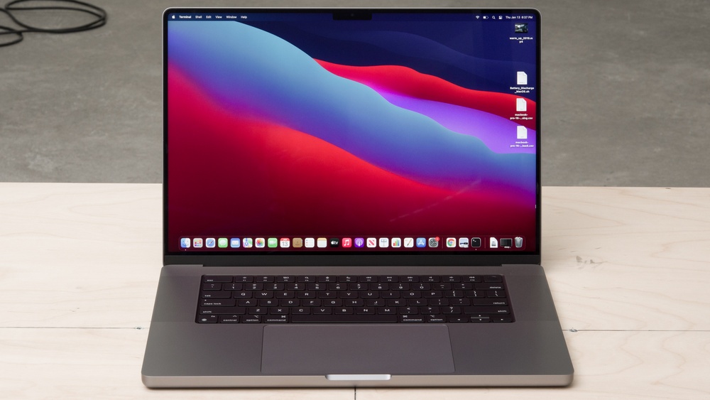 predam apple MacBook Pro 16' M1 PRO