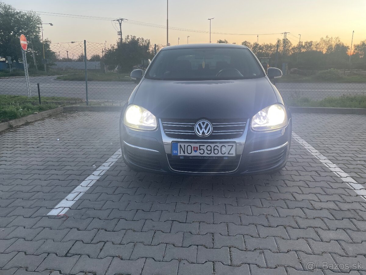 Volkswagen Jetta 1.6-75kw -benzin