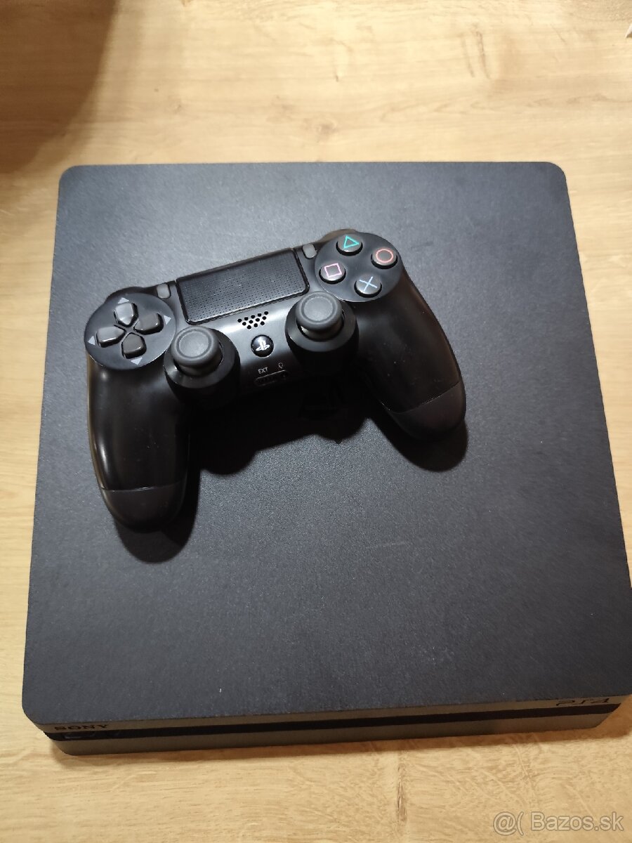 PS4 Slim 500 GB