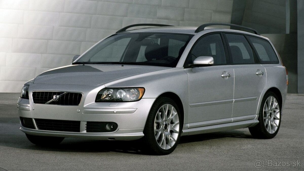 Volvo V50 2.0 100kw M6 - Možné splátky