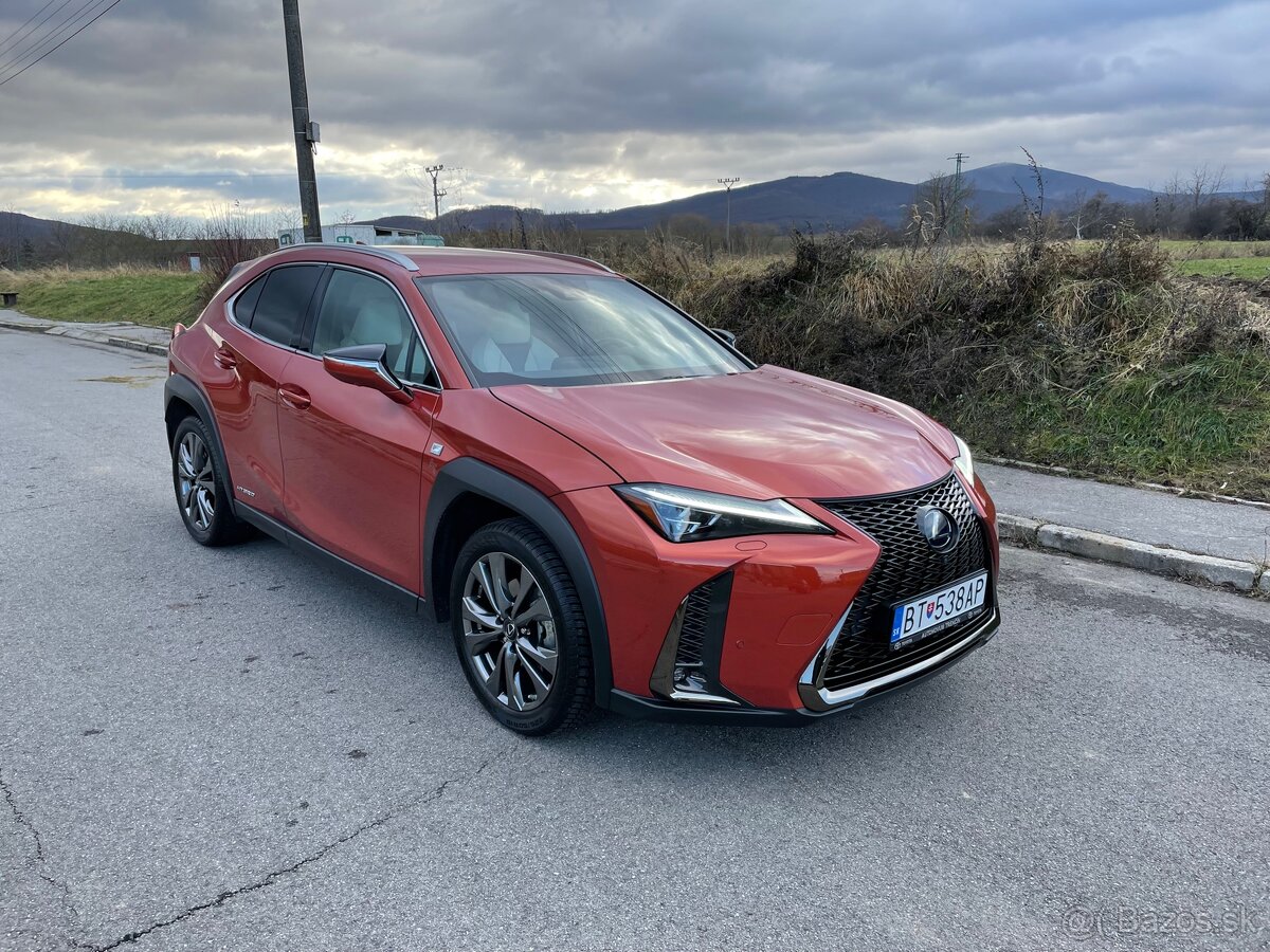 Lexus UX 250h 4x4 F-sport