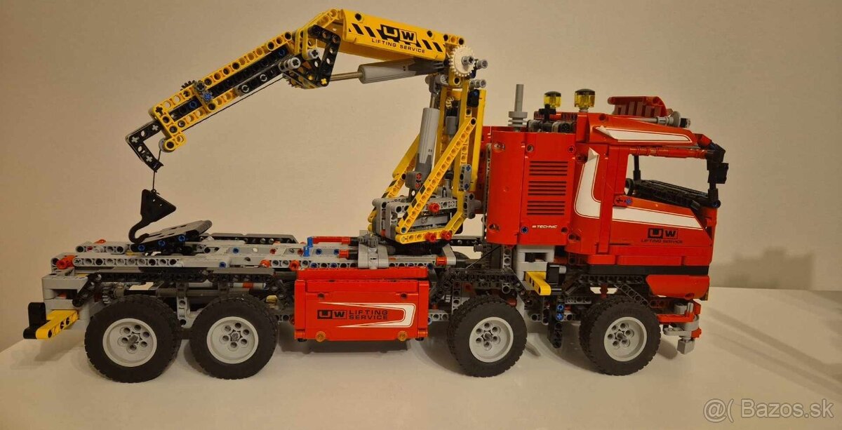 Lego 8258 Crane Truck