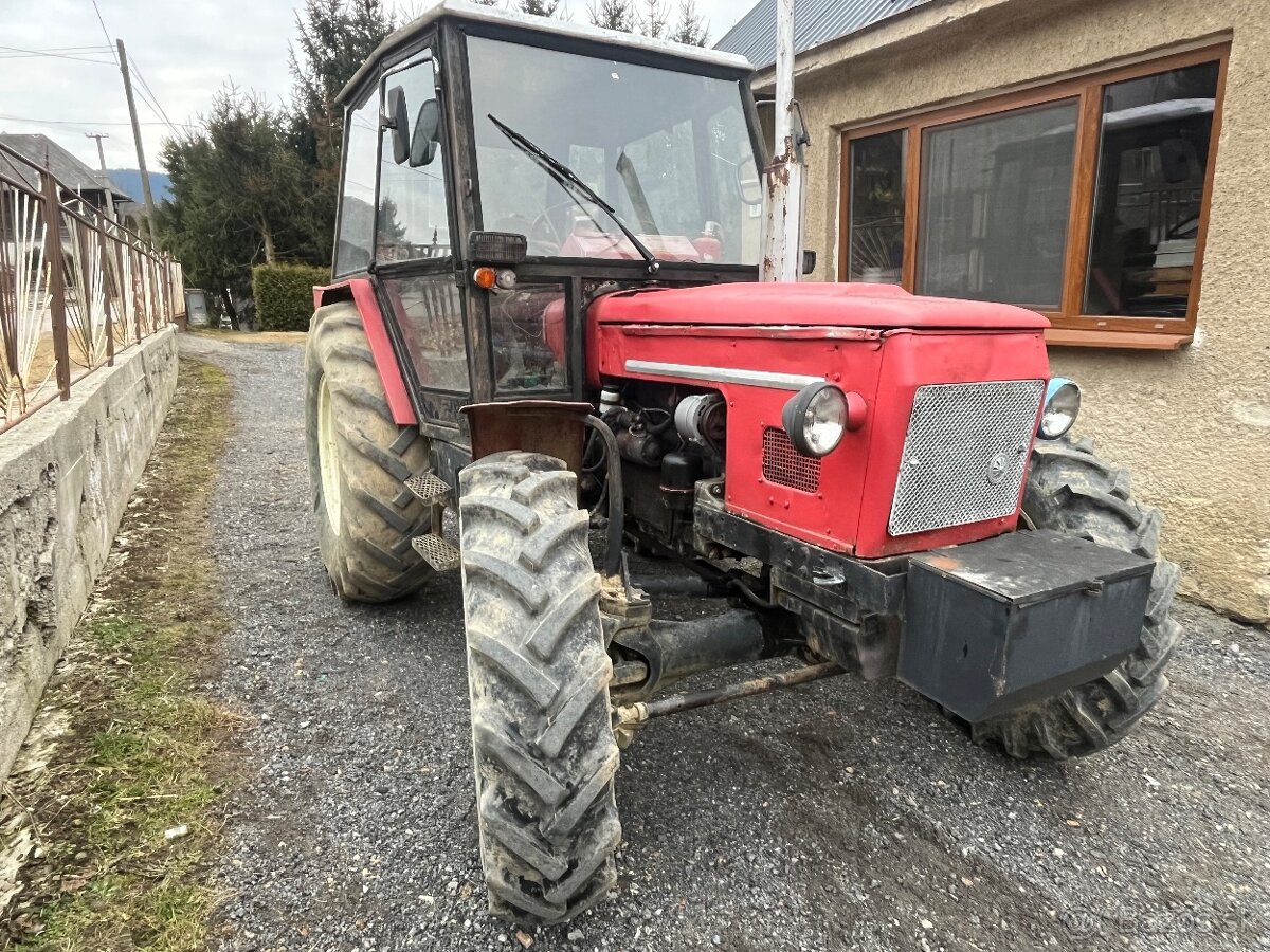 Traktor Zetor 6945