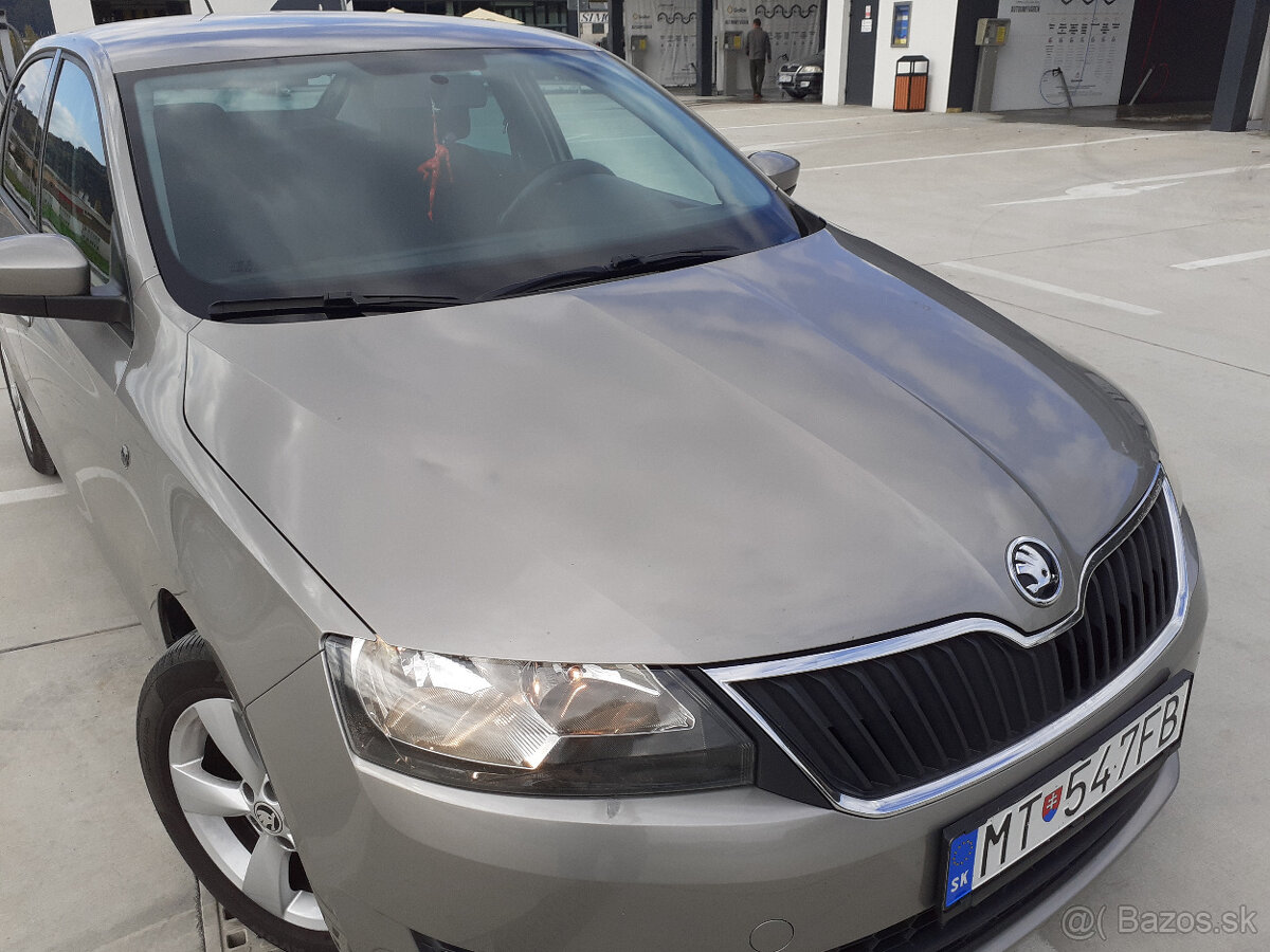 Predám Skoda Rapíd   1.2tsi     2015   Limuzína    136000 km