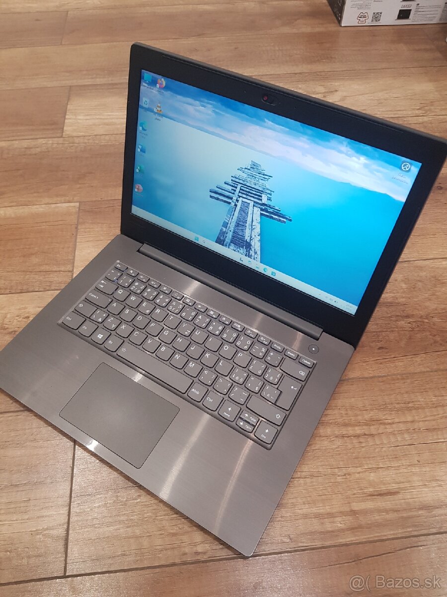 Lenovo v330