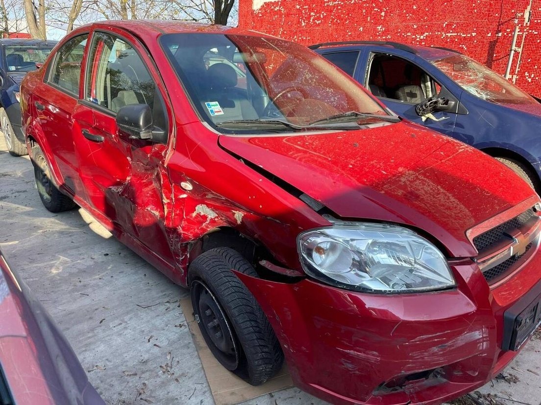 Rozpredám na diely Chevrolet Aveo sedan HB benzín diesel