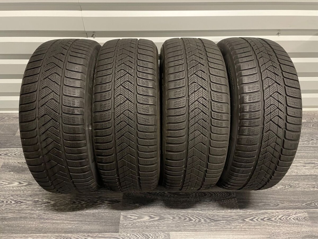 Sada pneu 225/60/17 PIRELLI SOTTOZERO 3