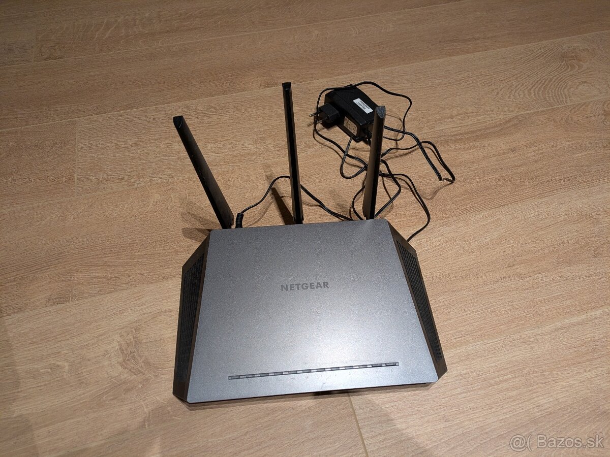 Netgear R7000