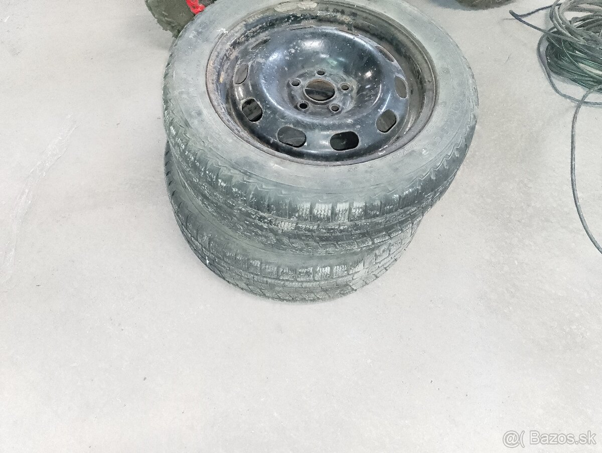 Predám 2x zimné pneu 195/55r15 na diskoch 5x100