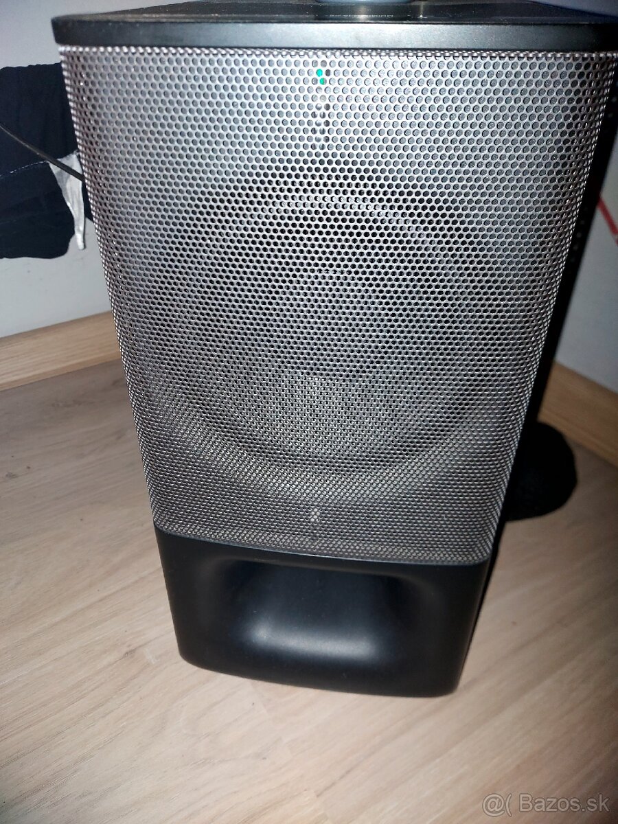 soundbar Sony HT-S350 v čiernej farbe