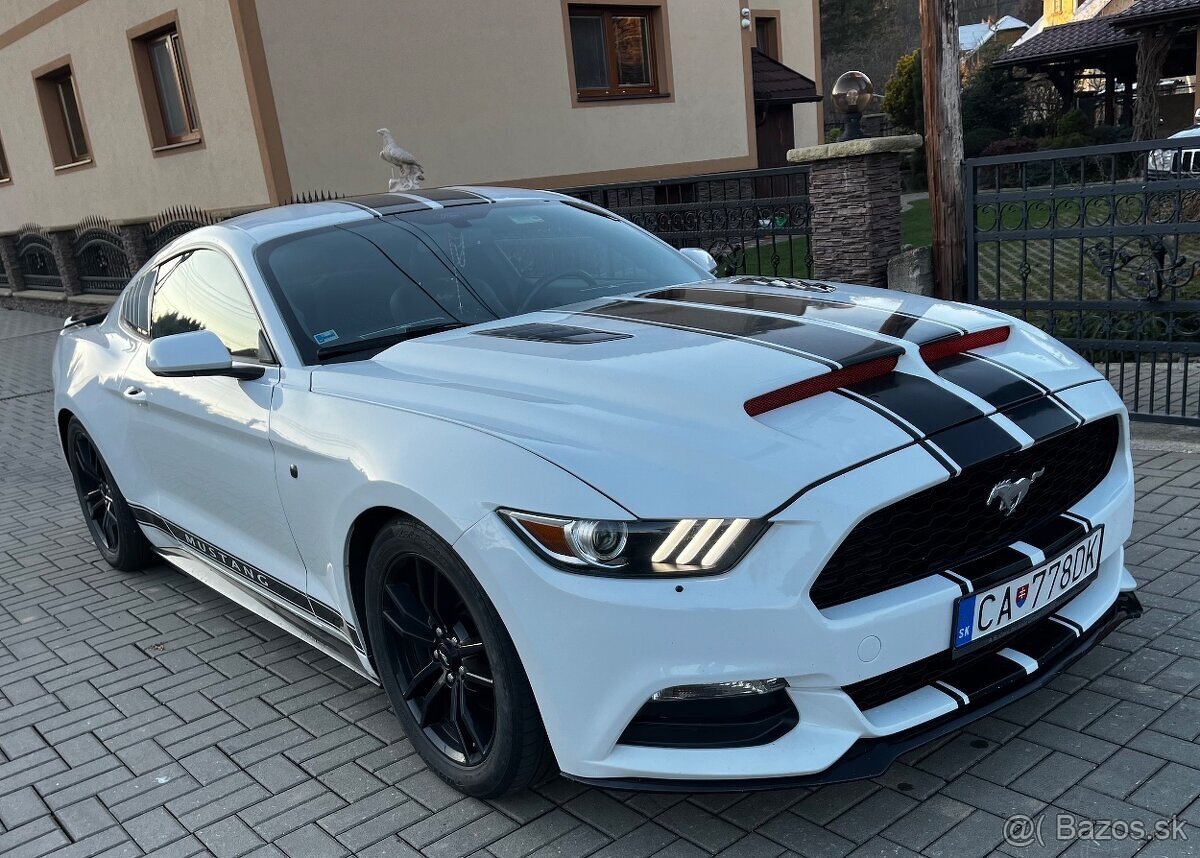 FORD MUSTANG 3.7 V6 224kW