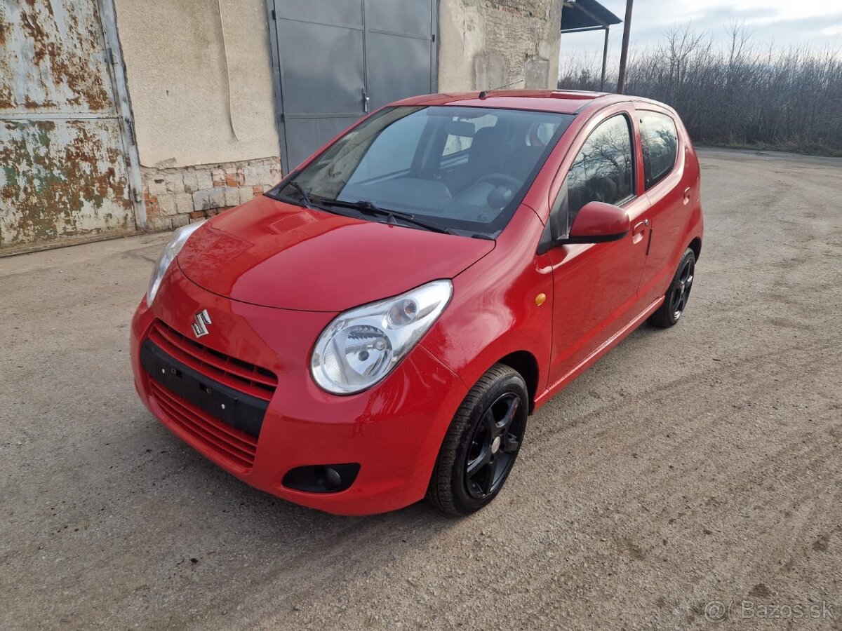 Rozpredám na náhradné diely Suzuki Alto 2010