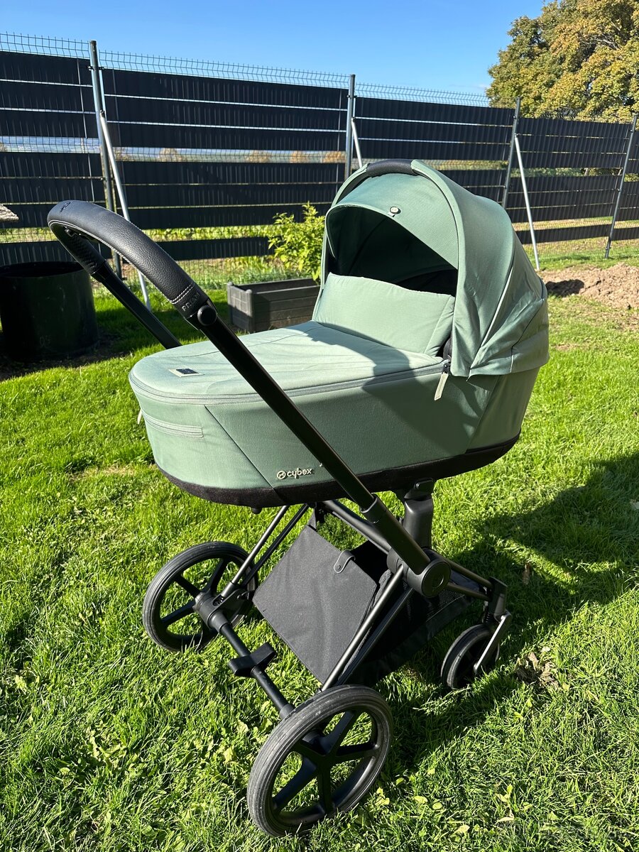 Cybex Priam Leaf Green