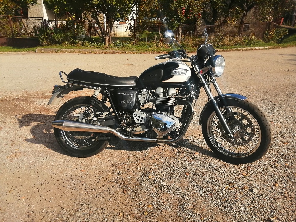 Triumph Bonneville T100