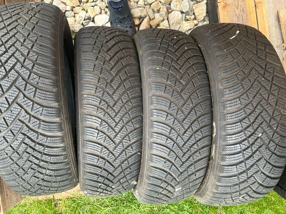 Zimné pneumatiky 185/60R15