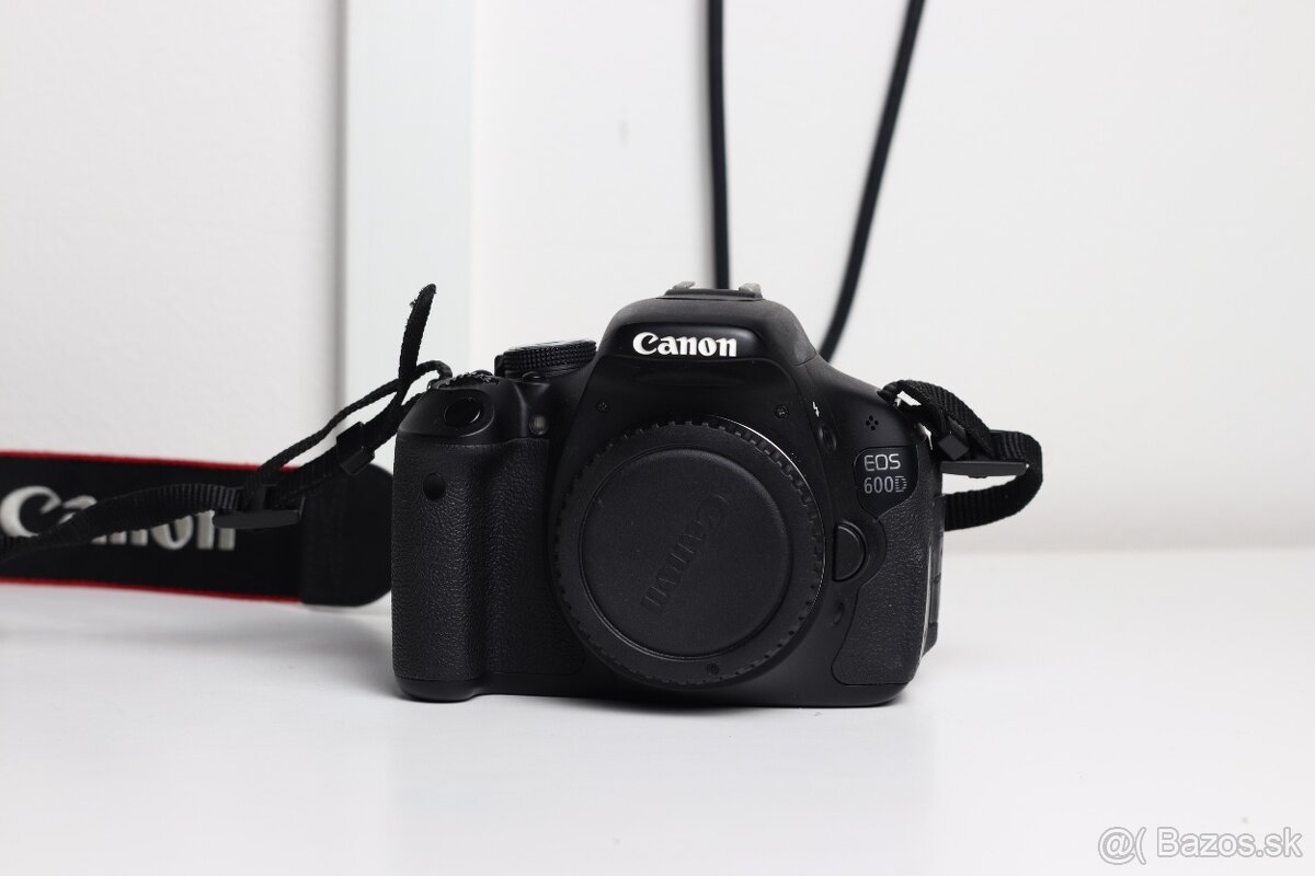 CANON EOS 600D