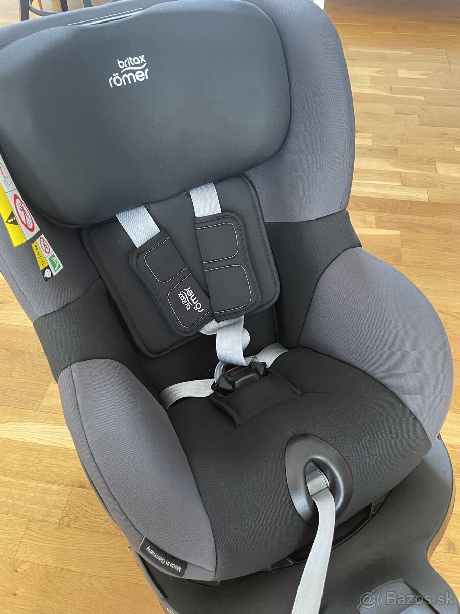 Britax Romer Dualfix M i-Size