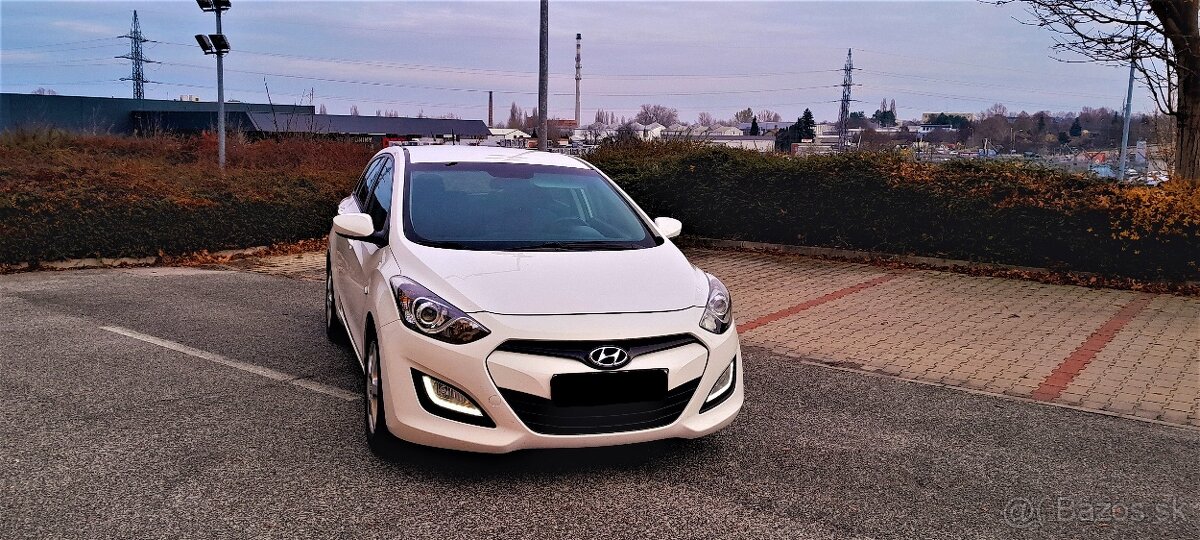 Hyundai I30 White-Edition 2013