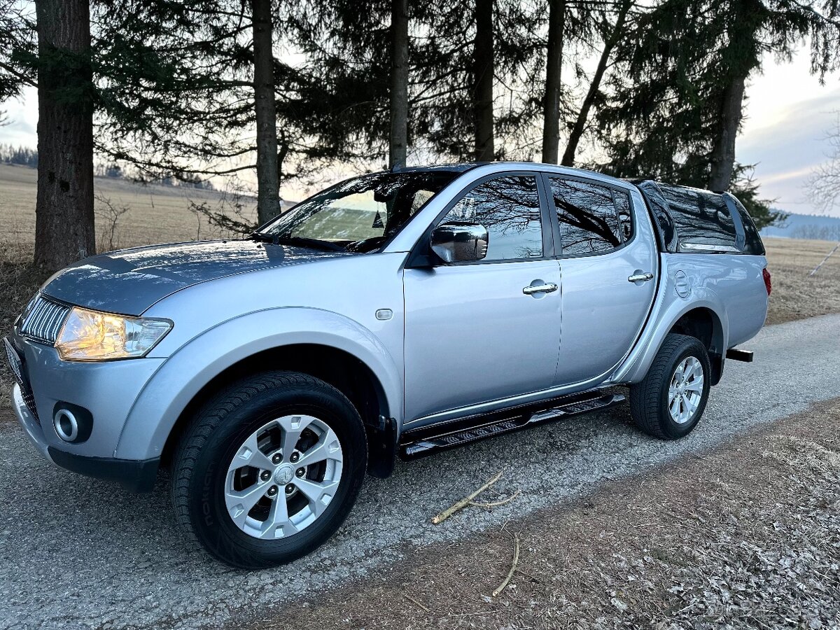 Mitsubishi L200 2.5 D-iD 131KW 4x4 superselect