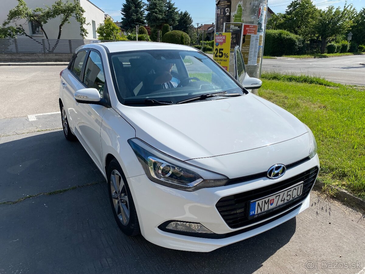 Hyundai i20 Active 1.0 T-GDI 88kW 2017