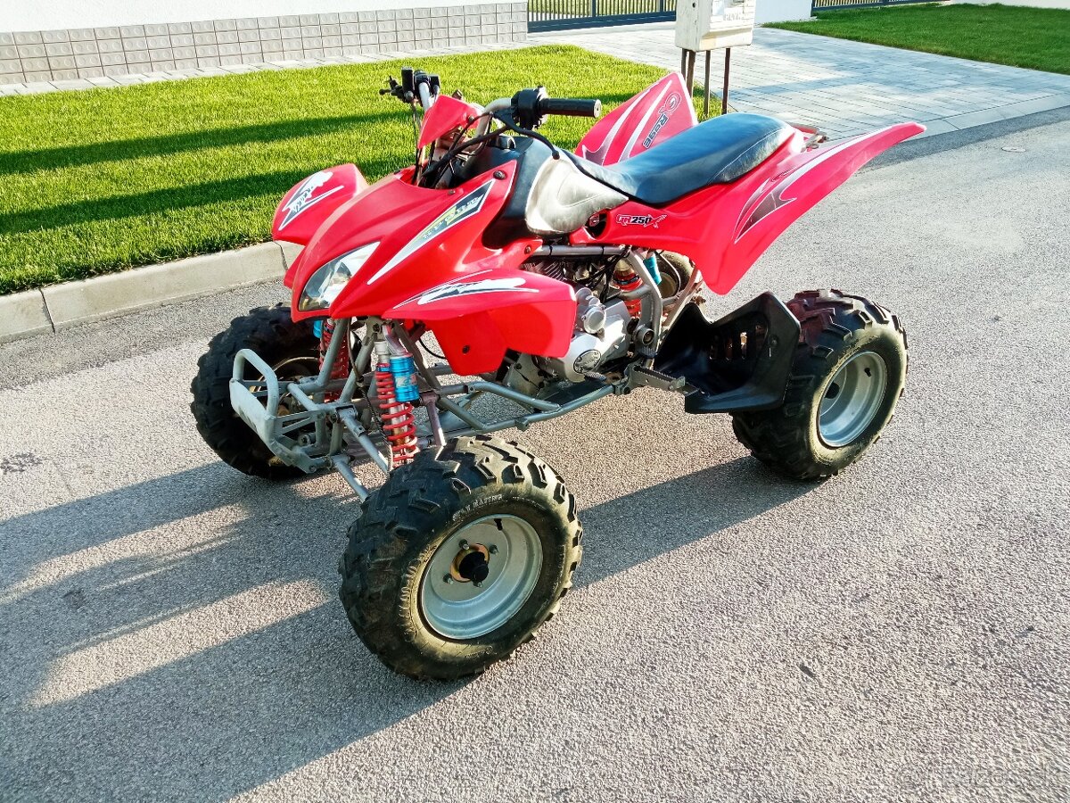 QR 250 X RACE Sport