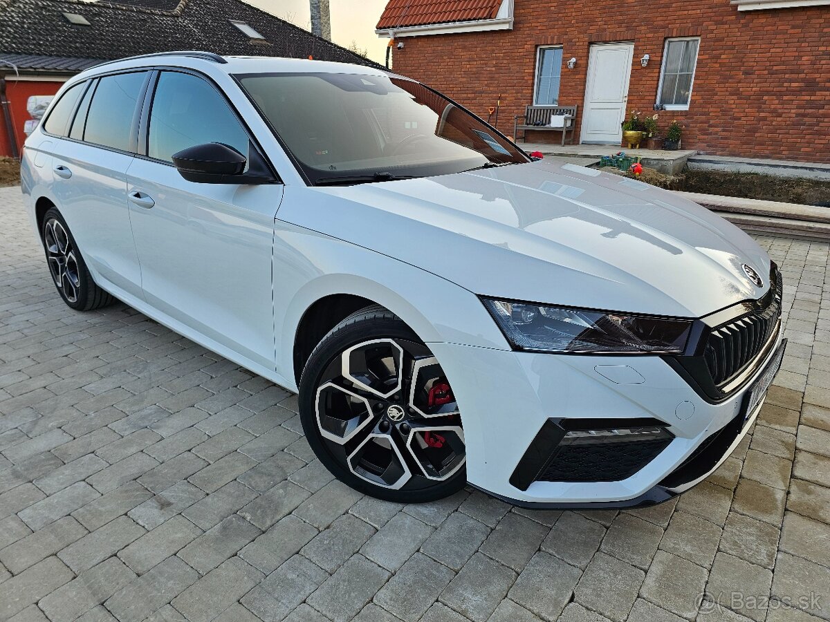 Škoda Octavia Combi RS 1,4 Tsi iV Hybrid v záruke