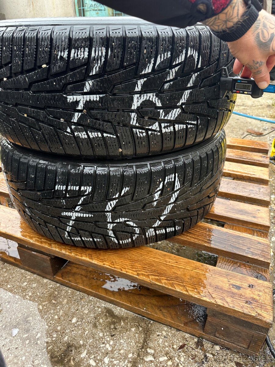 Z62 2ks zimné 235/55R17