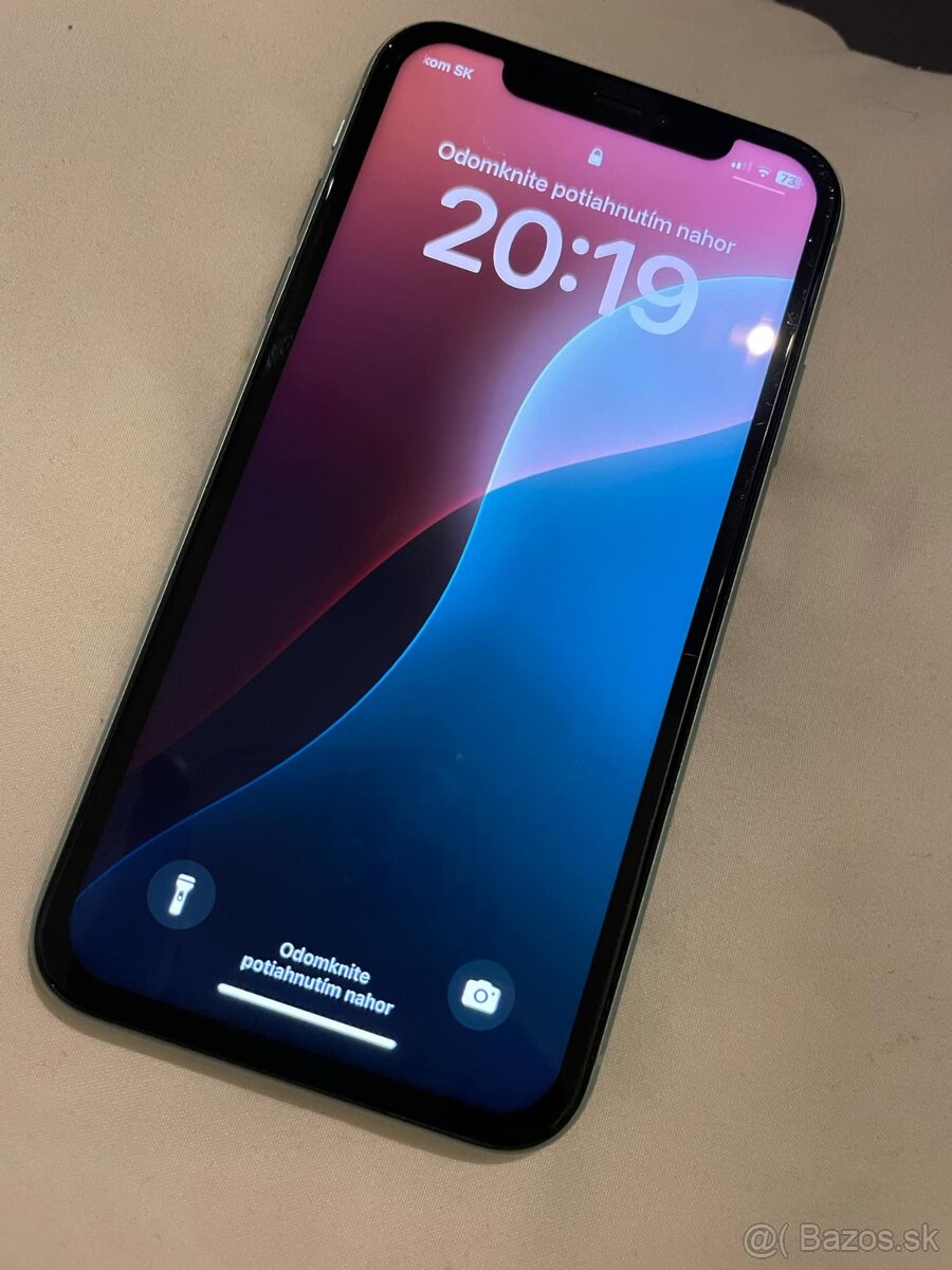 iPhone 11