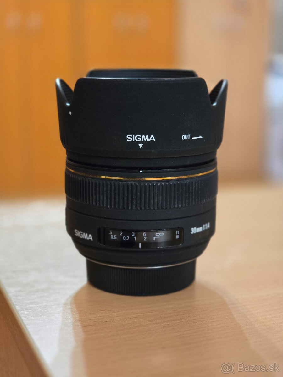 SIGMA 30 mm 1,4 EX DC HSM 62 pre nikon