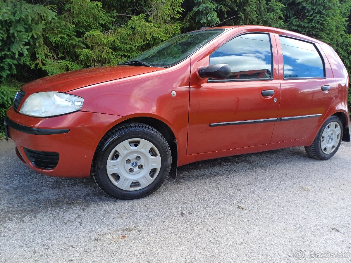 Fiat Punto 1,2 benzín - rok výroby 9/2005