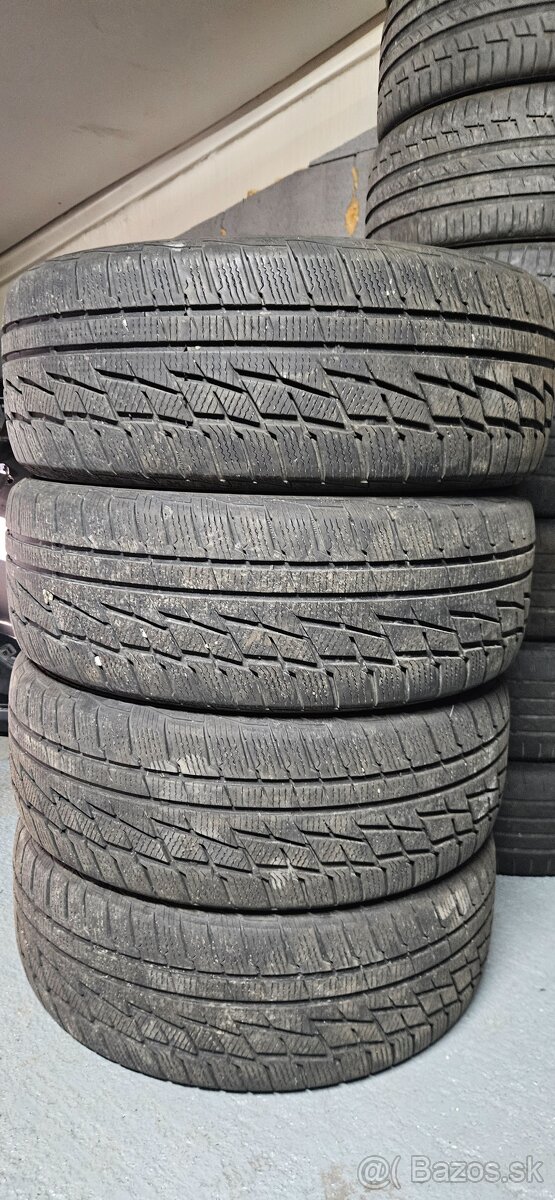 Zimné pneumatiky 235/55R18 100H