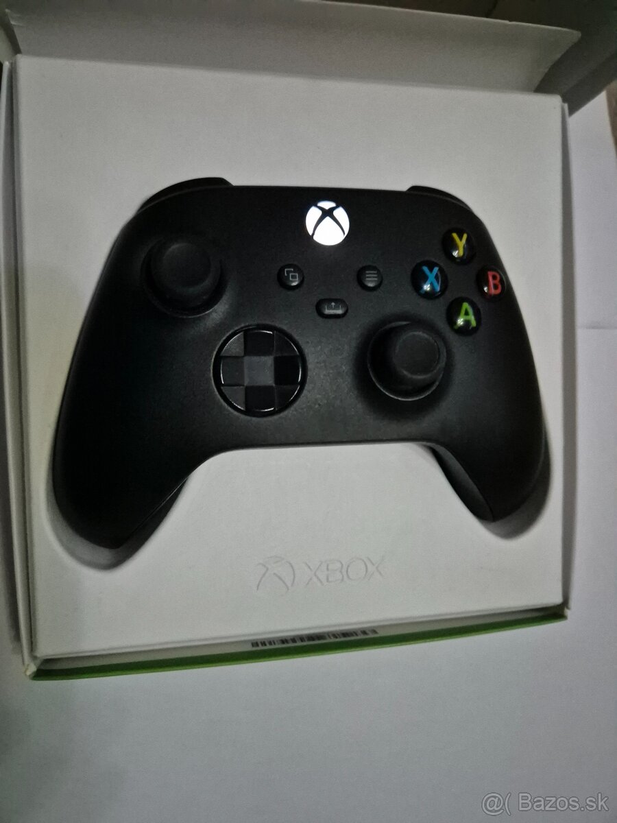 XBOX ONE CONTROLLER