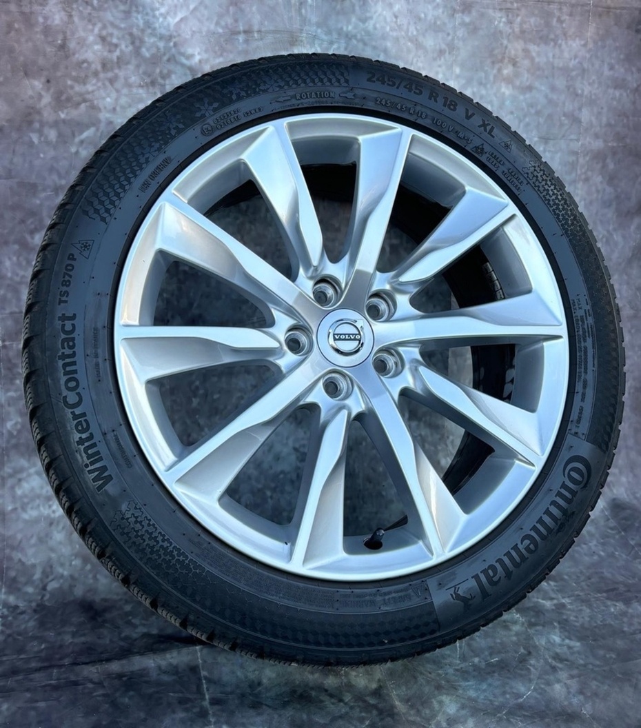 Zimní originál top sada Volvo V90/S90 245/45R18 DOT23