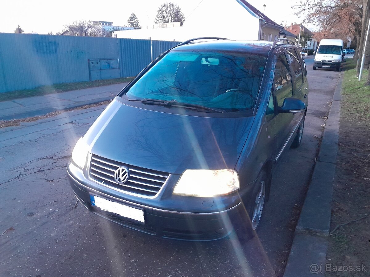 VOLKSWAGEN SHARAN 1.9 TDI 4 MOTION HiGHLINE