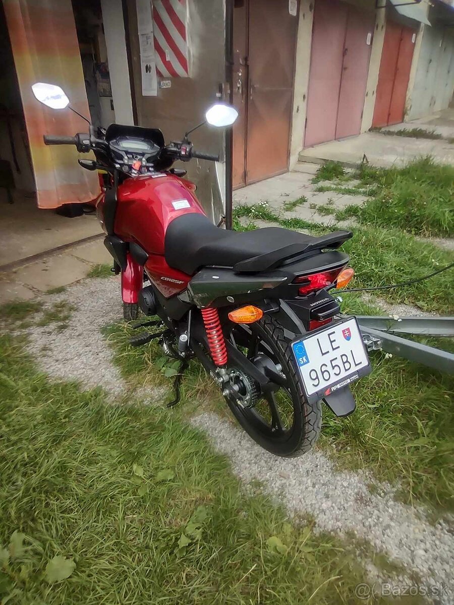 Honda CBF125