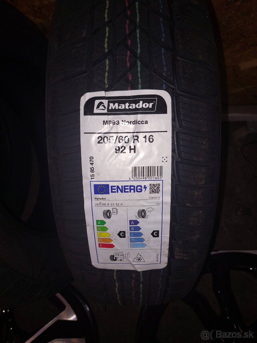 Predam novu zimnu pneu 1x 205/60R16 Matador MP93