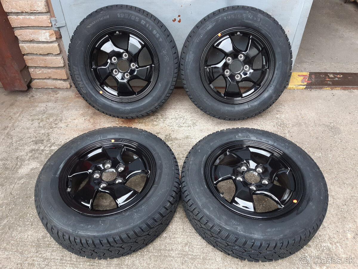 5x114,3  15"  Hyundai , Kia +TPMS  -nové